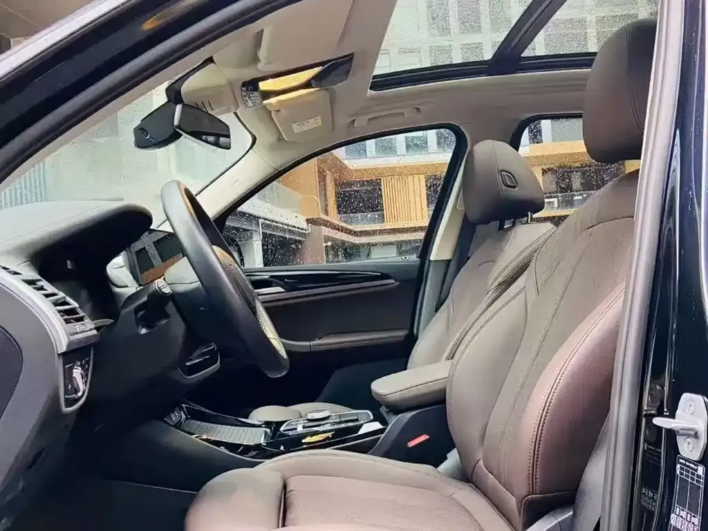 BMW iX3 — фото 2