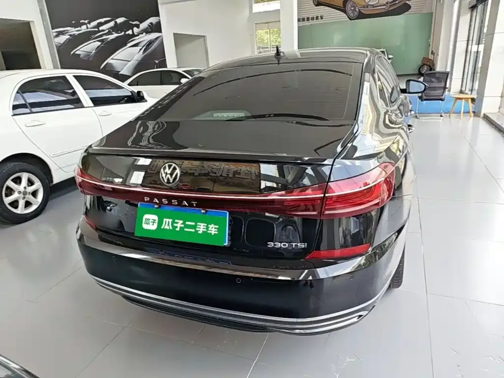 Volkswagen Passat — фото 5