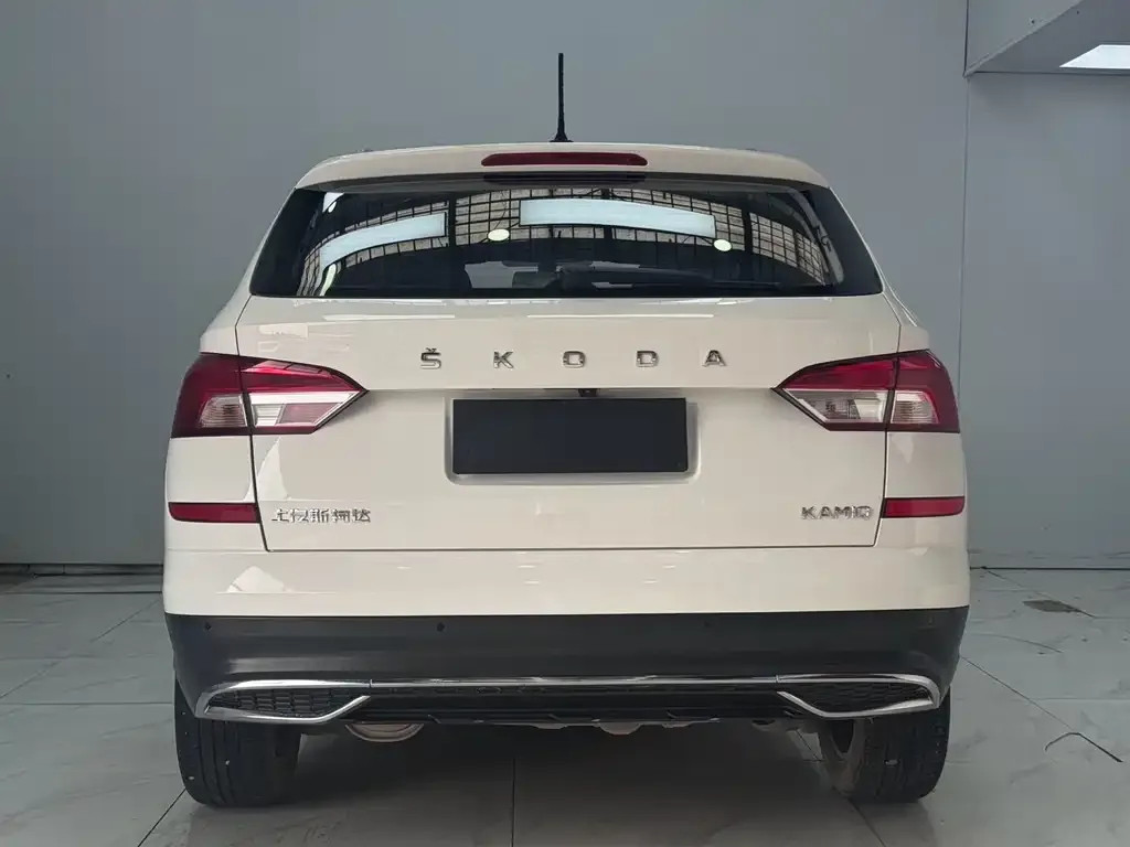 Skoda Kamiq — фото 2