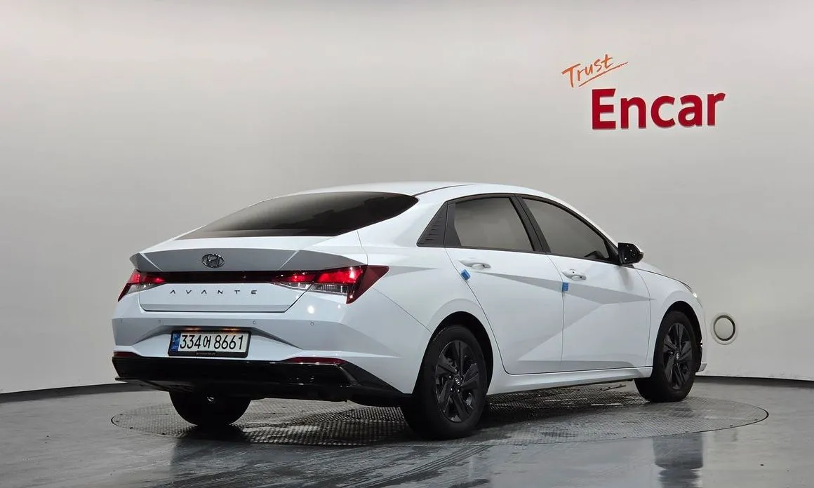 Hyundai AVANTE — фото 4