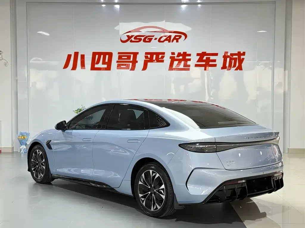 BYD Seal — фото 7