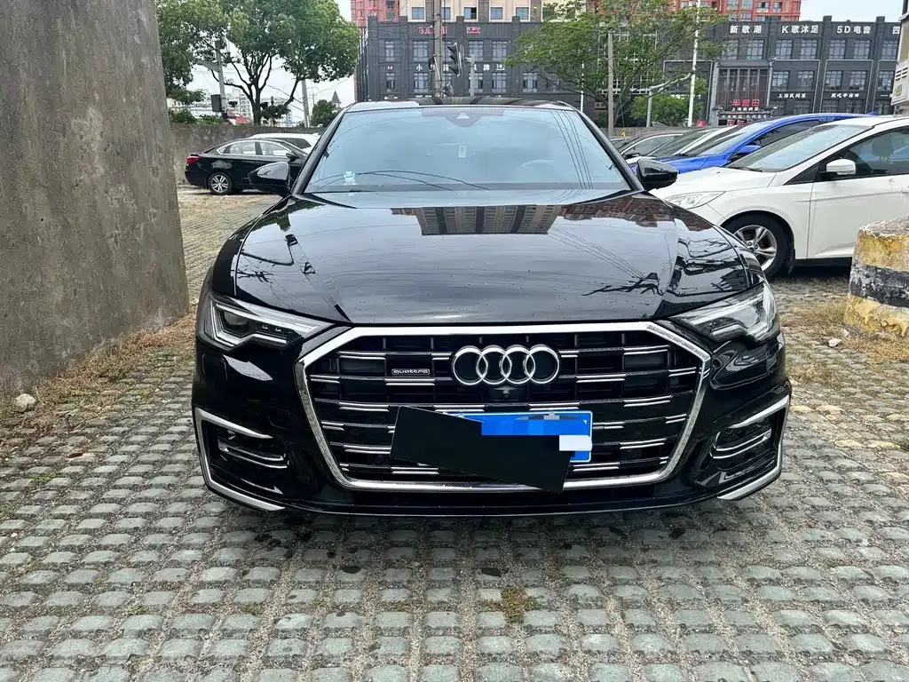 Audi A6L 2024 из CN, фото 8