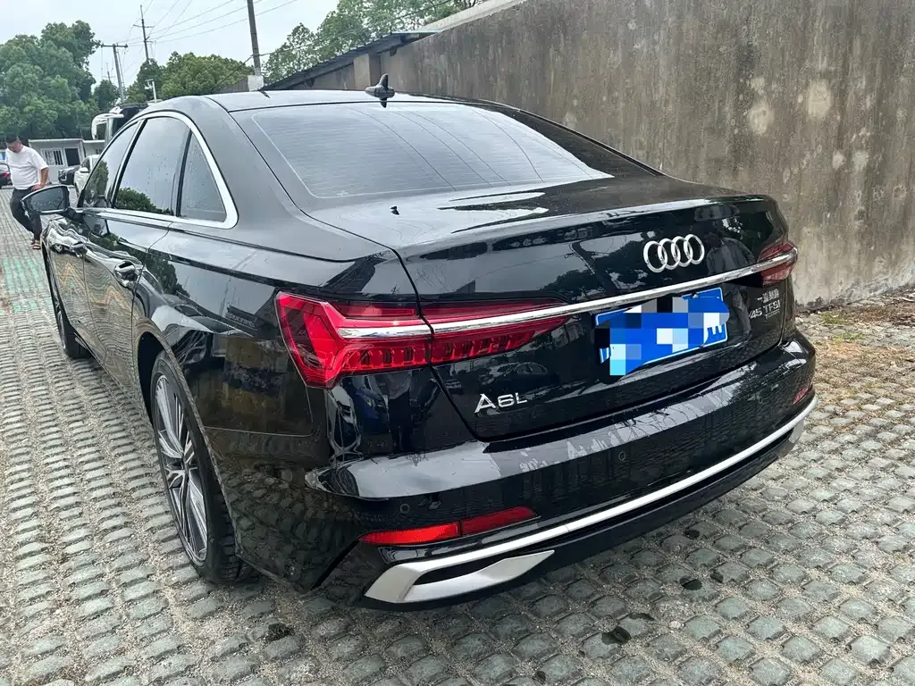 Audi A6L 2024 из CN, фото 7