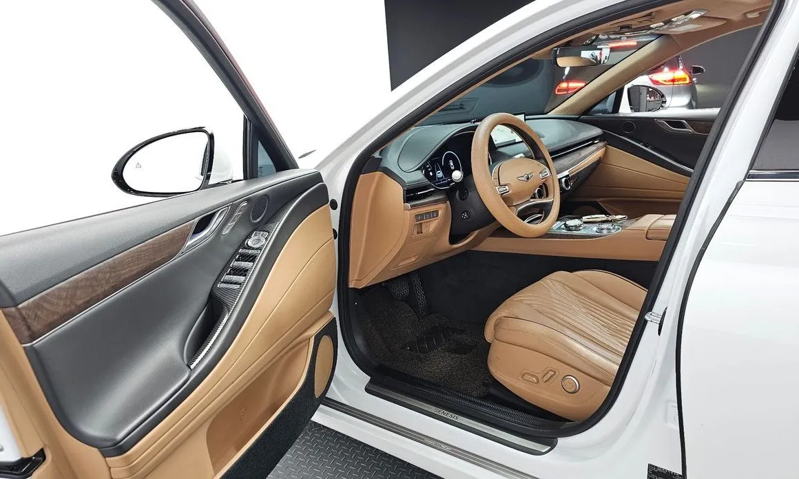 Genesis G80 — фото 10