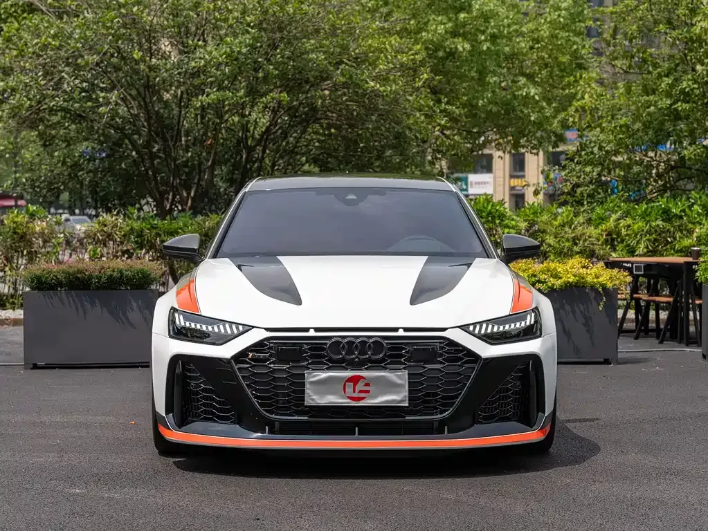 Audi RS 6 2025 из CN, фото 10