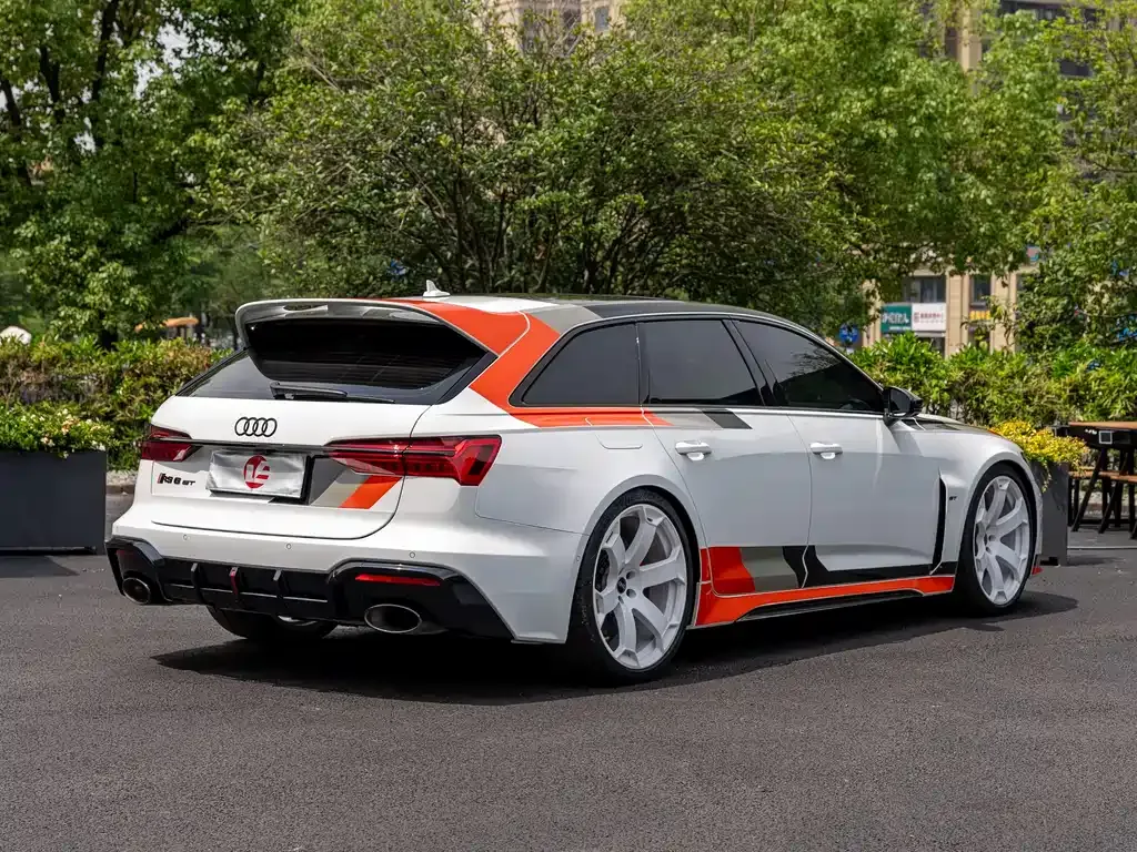 Audi RS 6 2025 из CN, фото 9