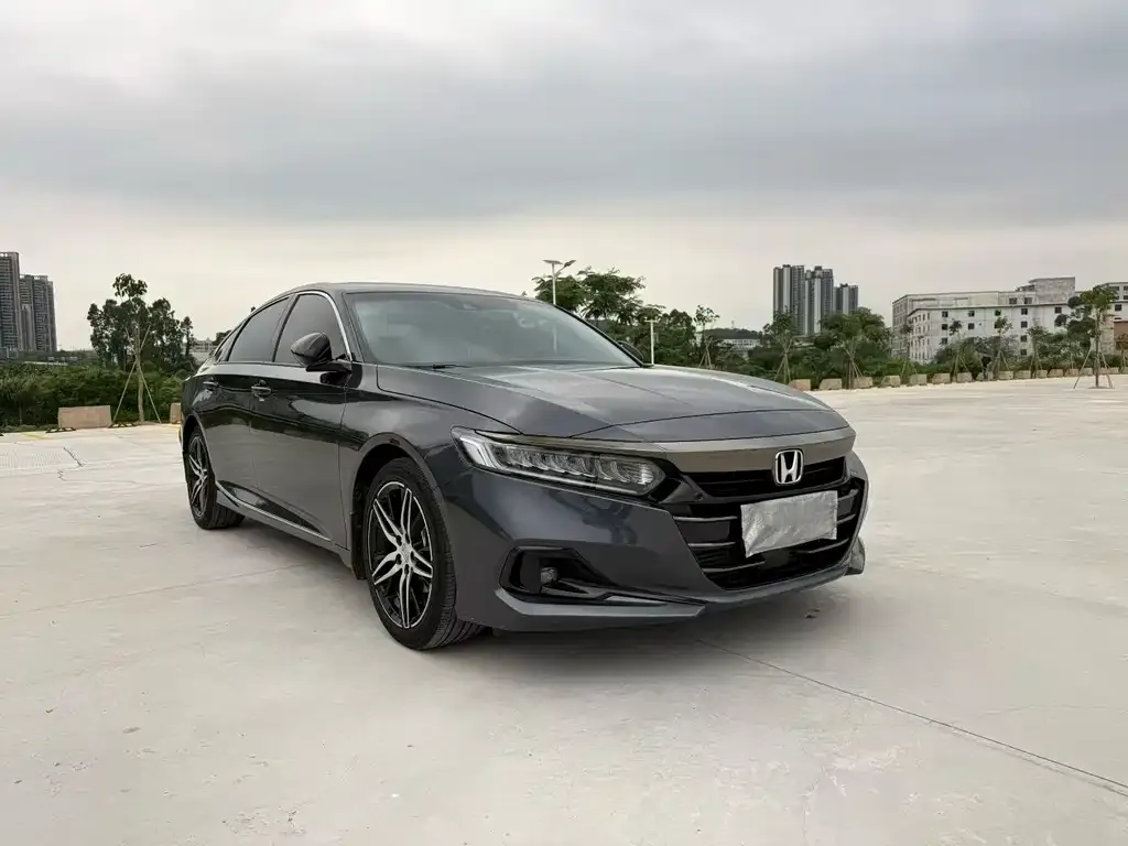 Honda Accord — фото 3