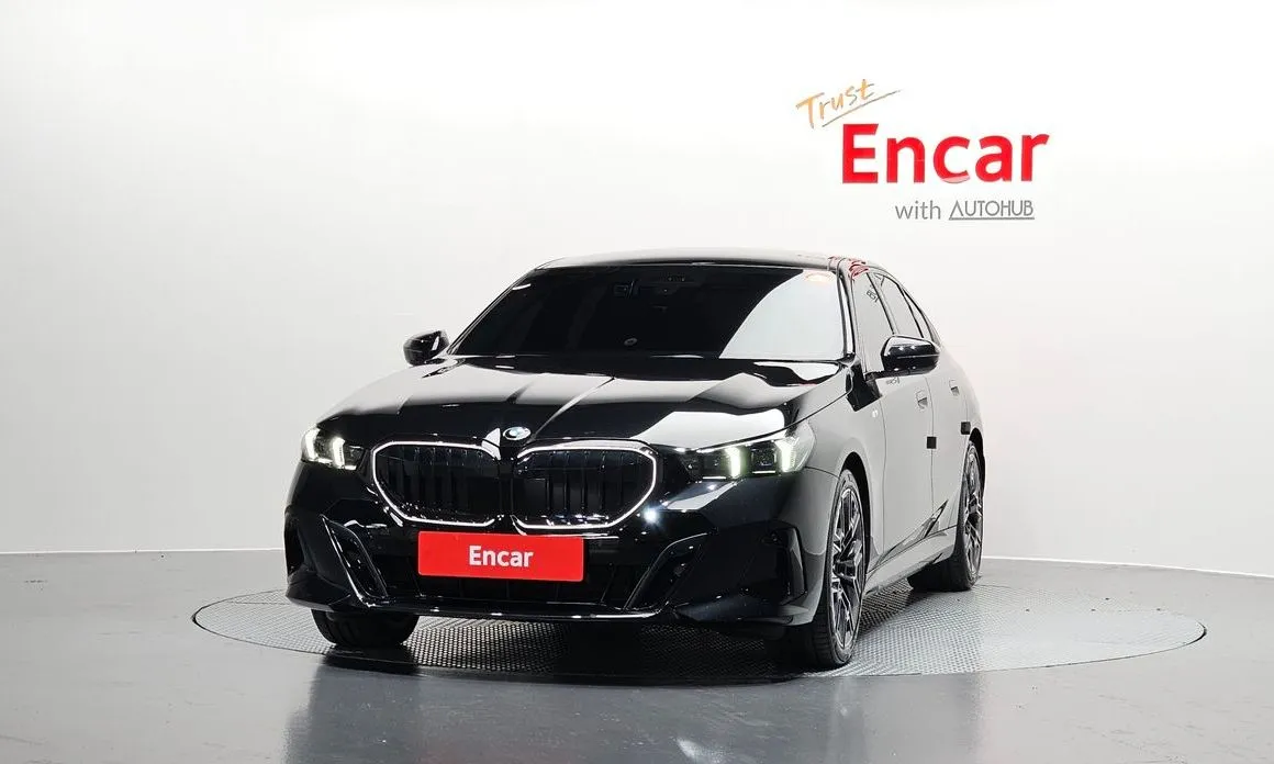 BMW 5-Series 2026 из KR, фото 2