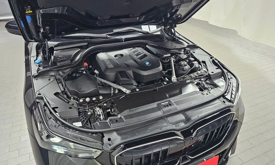 BMW 5-Series 2026 из KR, фото 8