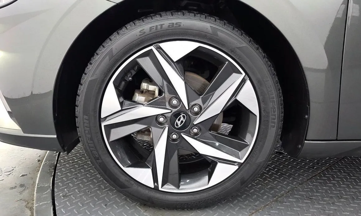 Hyundai AVANTE — фото 9