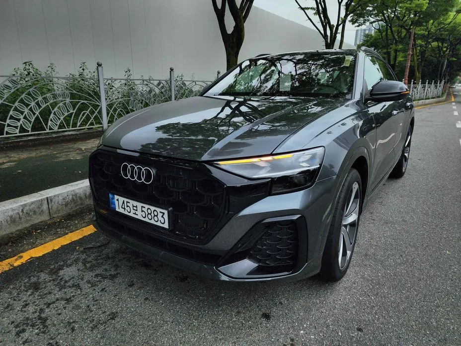 Audi Q8 — фото 3