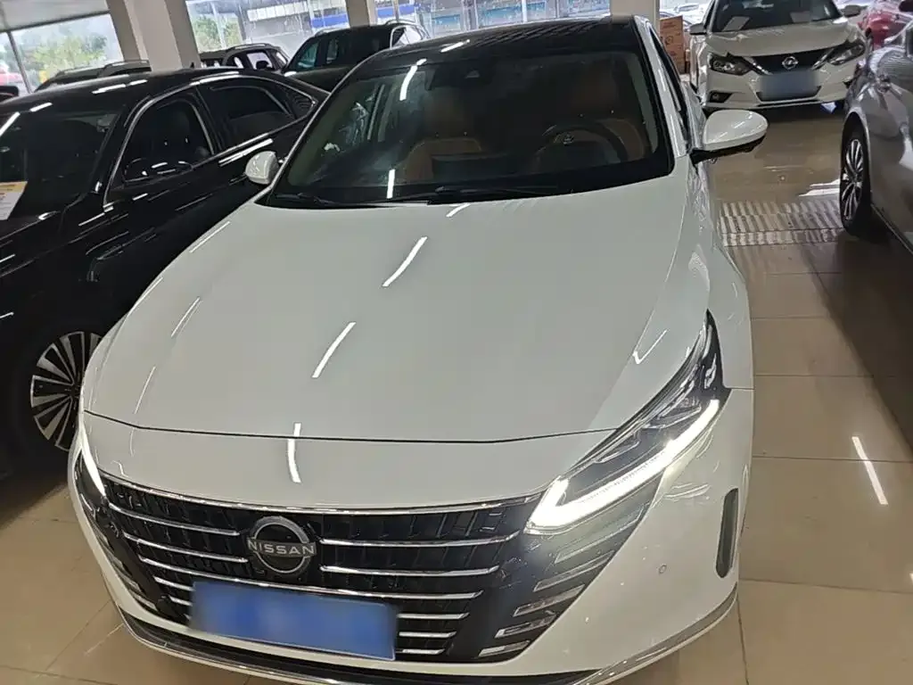 Nissan Teana — фото 2