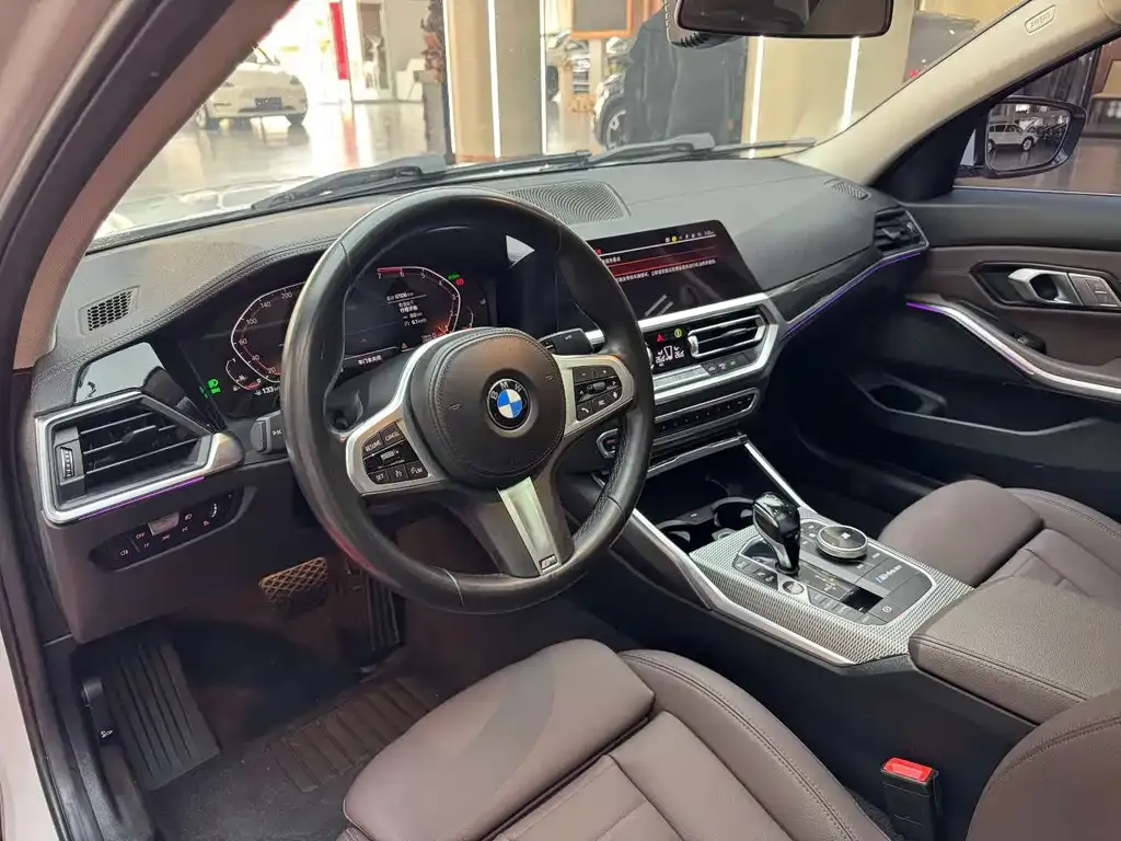 BMW 3 Series — фото 10