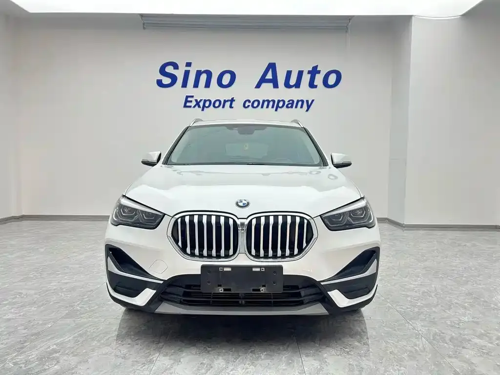 BMW X1 — фото 4