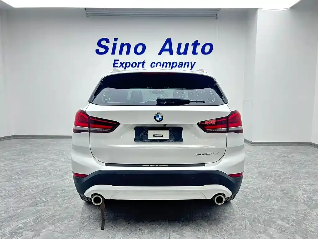 BMW X1 — фото 2