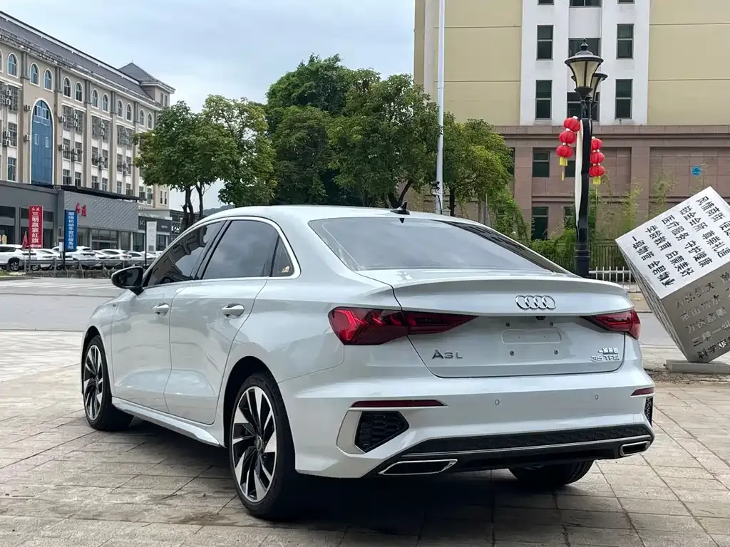 Audi A3 — фото 7