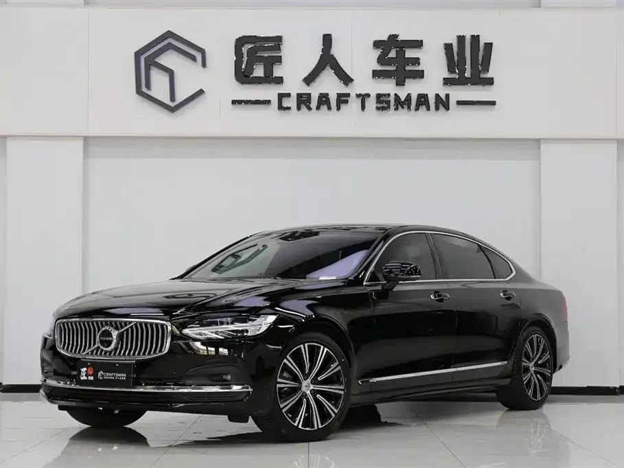 Volvo S90 — фото 1