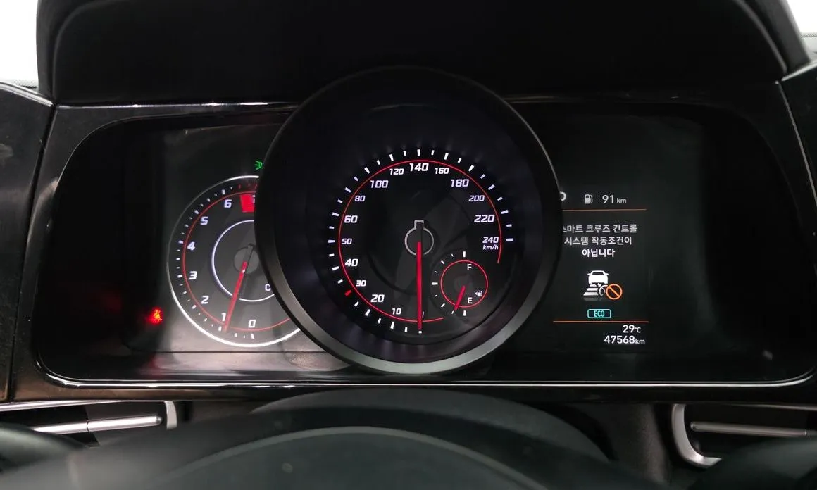 Hyundai AVANTE — фото 3