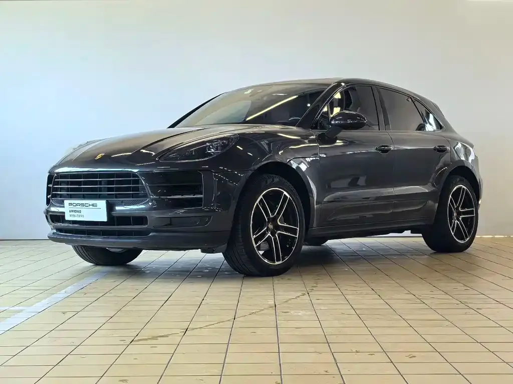 Porsche Macan — фото 1