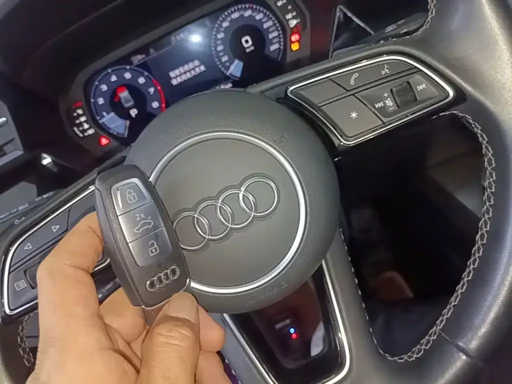 Audi A3 — фото 2