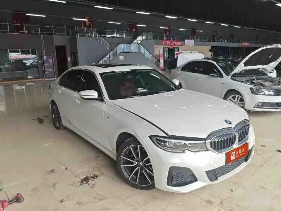 BMW 3 Series — фото 10