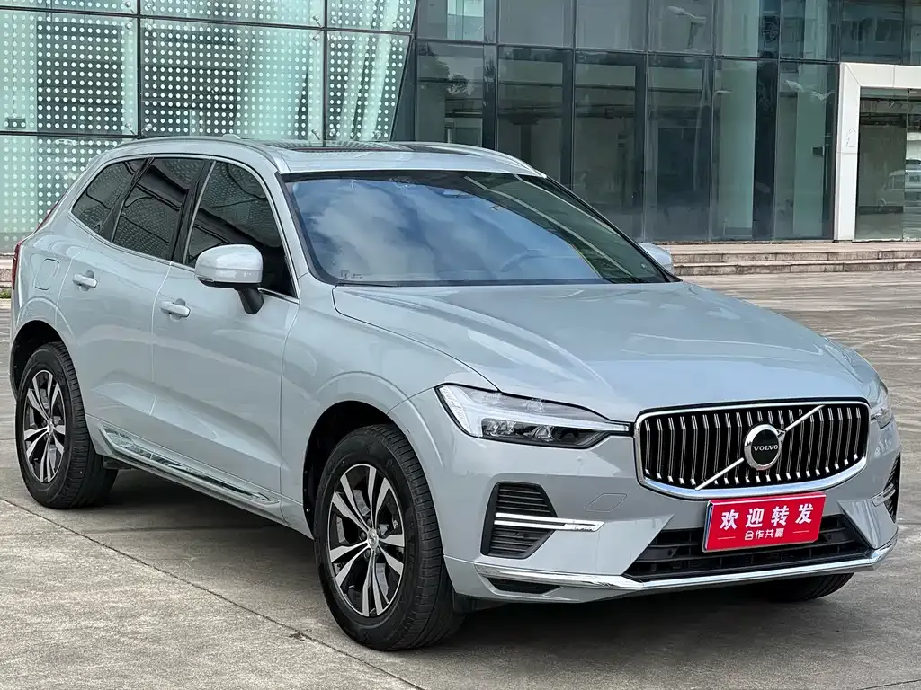 Volvo XC60 2024 из CN, фото 4