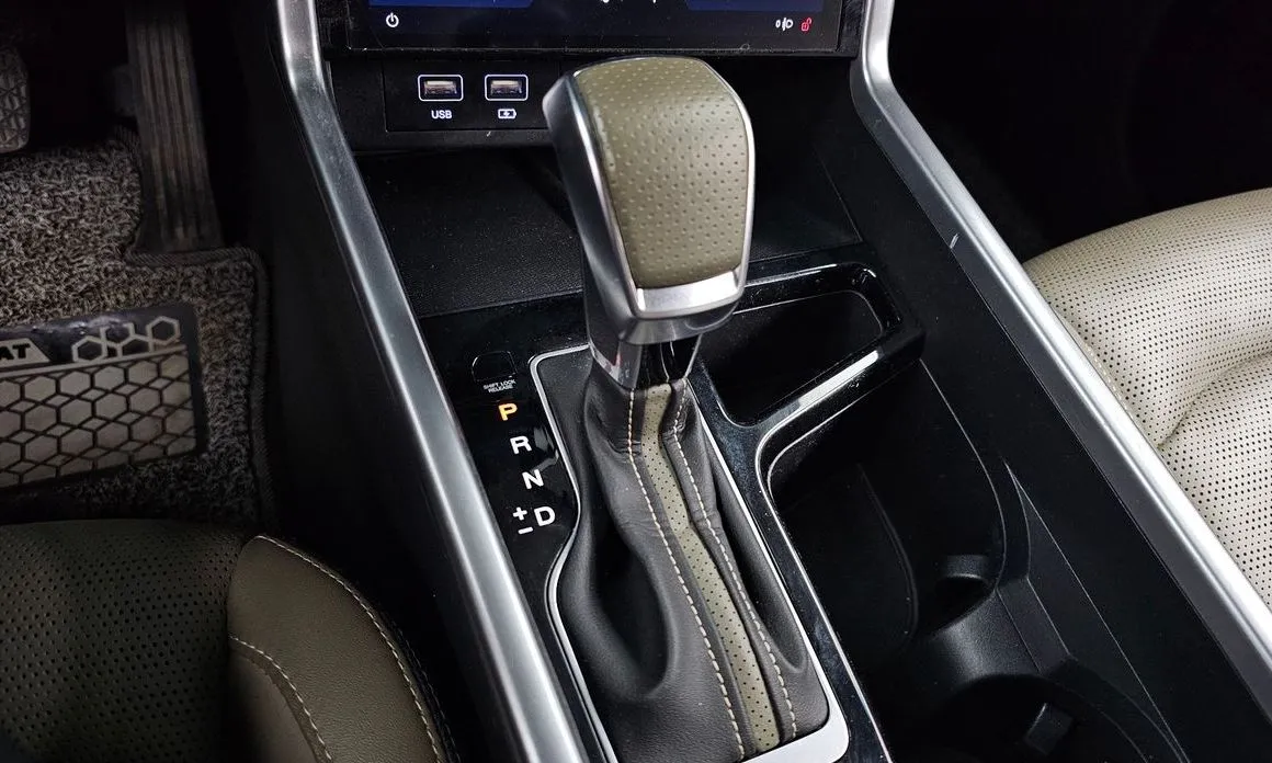KG Mobility (Ssangyong) Torres 2023 из KR, фото 6
