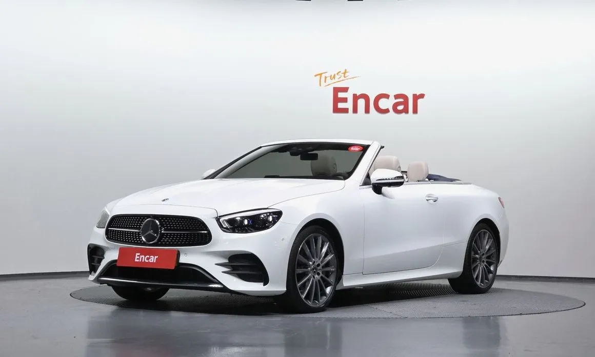 Mercedes-Benz E-Class — фото 1