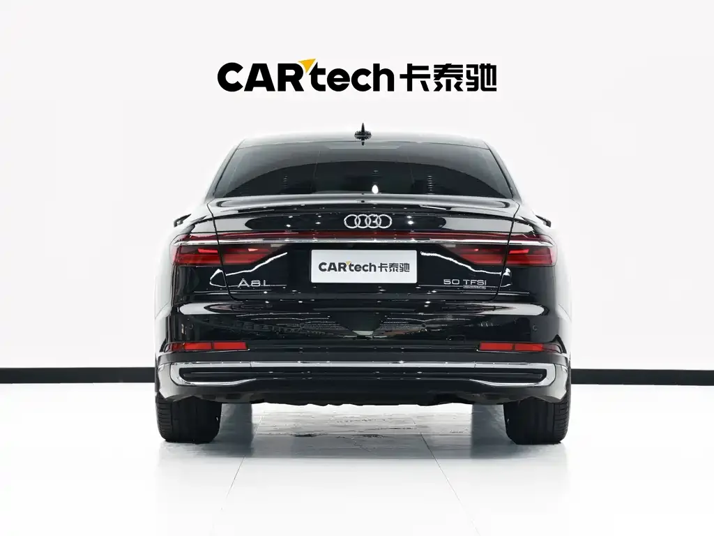 Audi A8 — фото 3