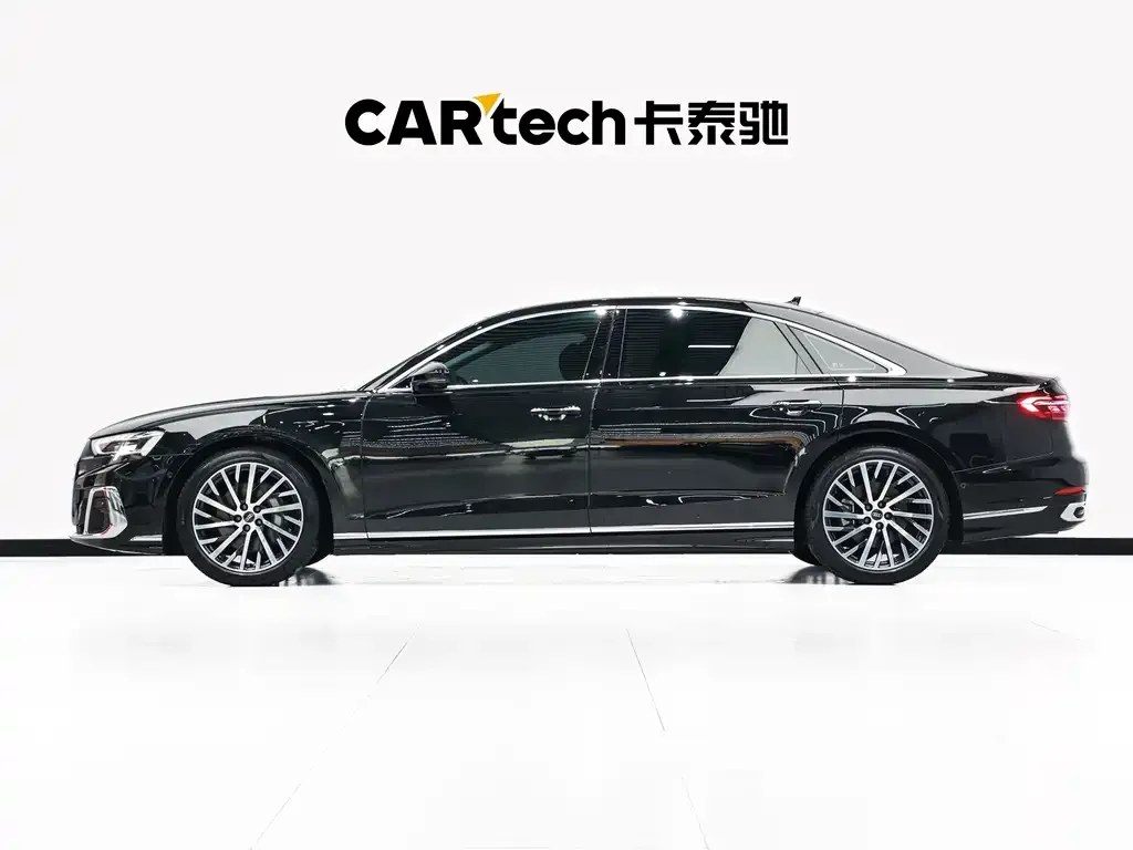 Audi A8 — фото 8