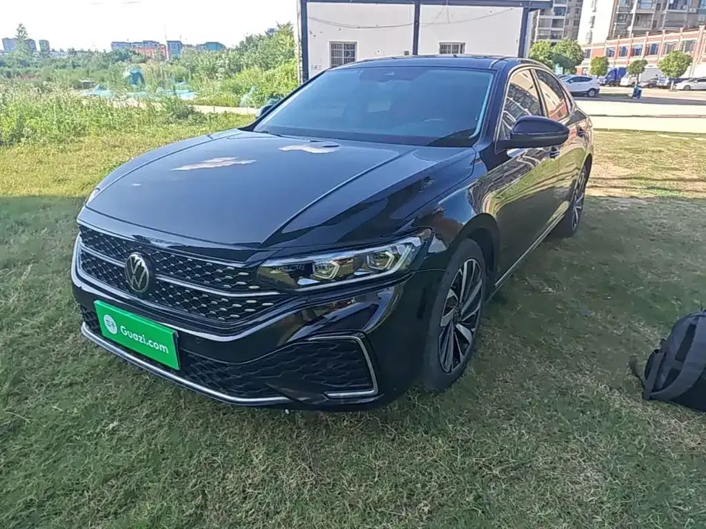 Volkswagen Passat — фото 6