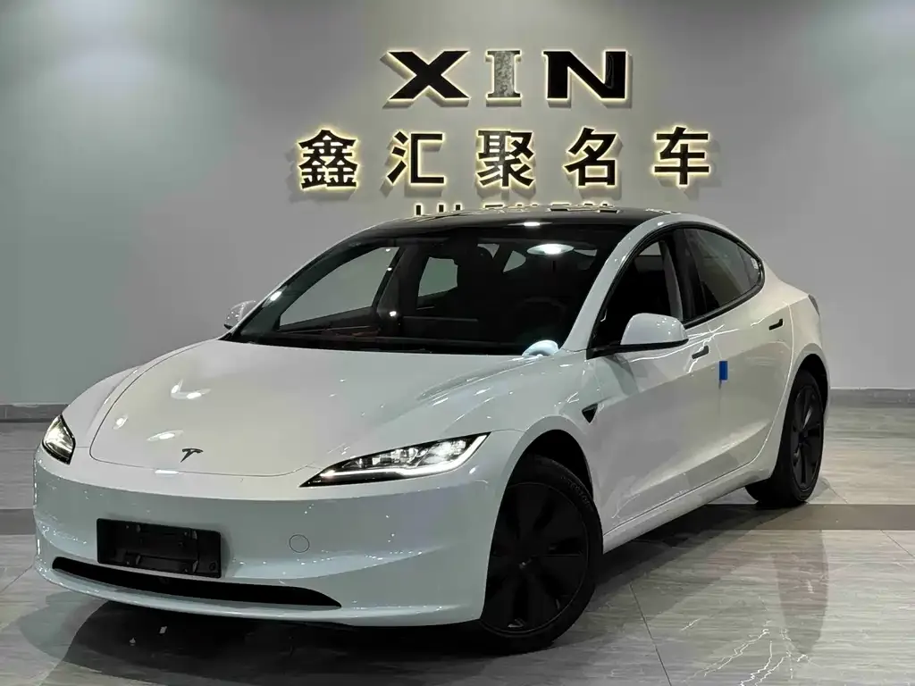 Tesla Model 3 — фото 3