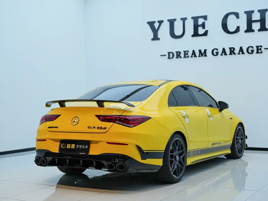 Mercedes-Benz CLA AMG — фото 8