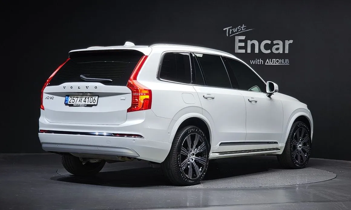 Volvo XC90 2022 из KR, фото 2
