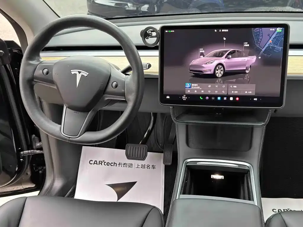 Tesla Model Y — фото 5