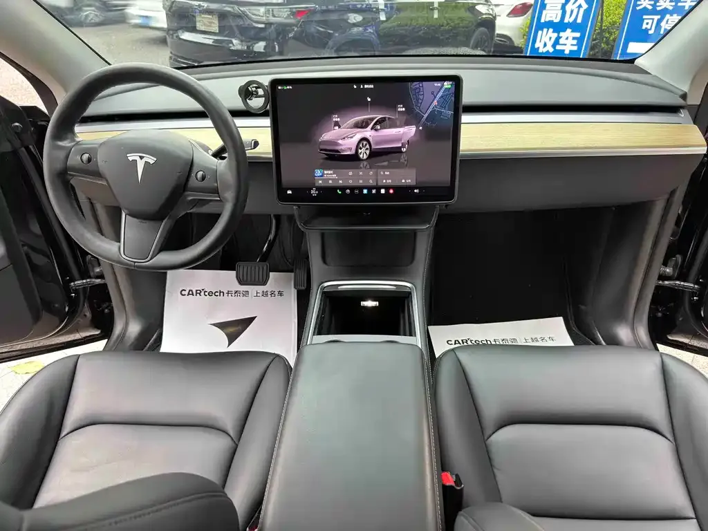 Tesla Model Y — фото 4