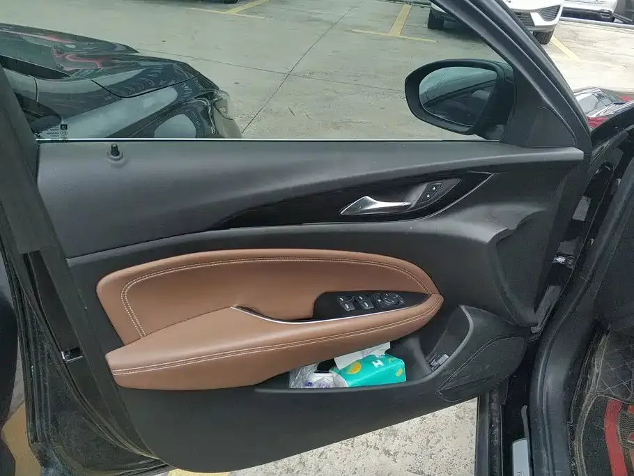 Buick Regal — фото 8