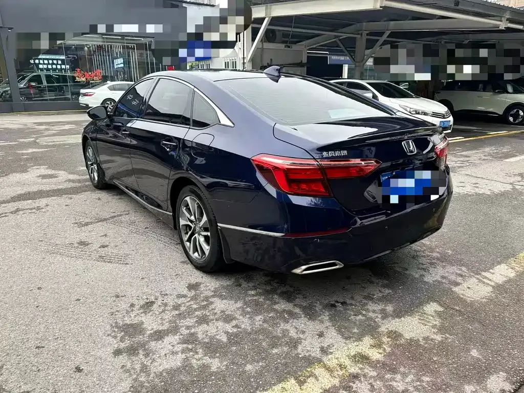 Honda Inspire — фото 6
