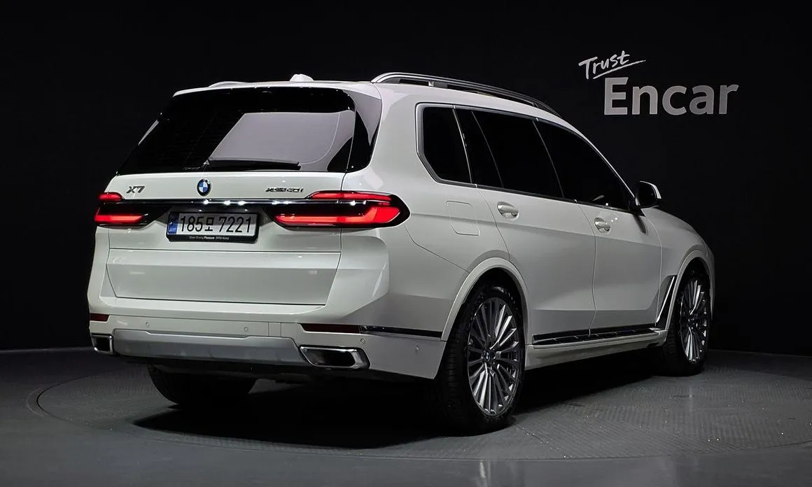 BMW X7 — фото 2