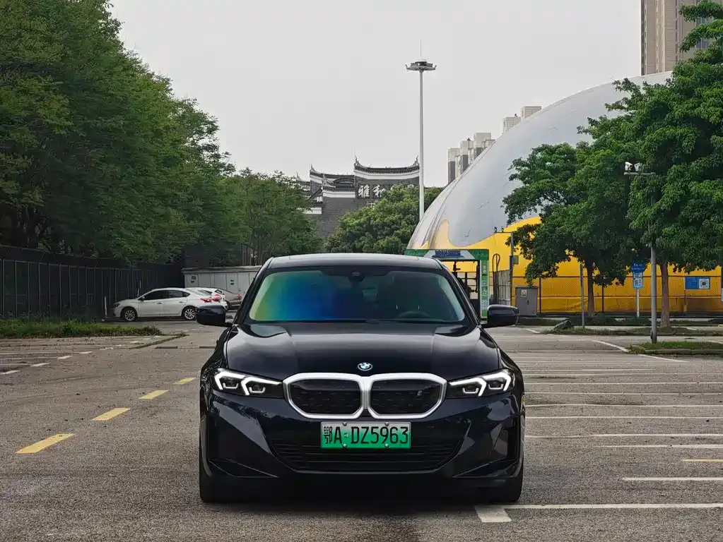 BMW i3 — фото 6