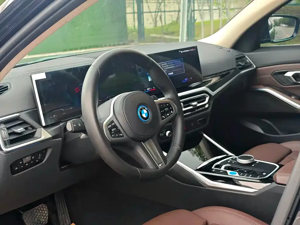 BMW i3 — фото 2
