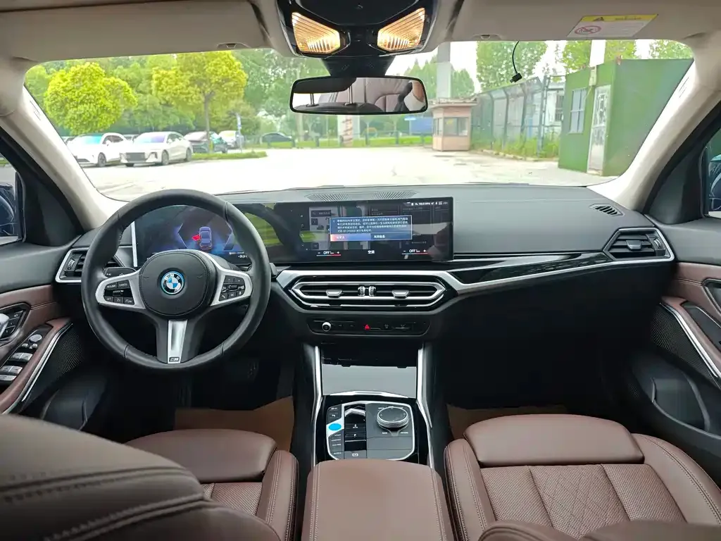 BMW i3 — фото 4