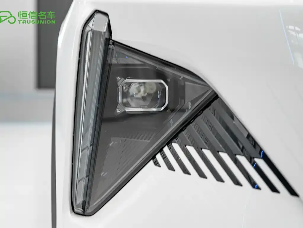 Geely Galaxy L7 — фото 3