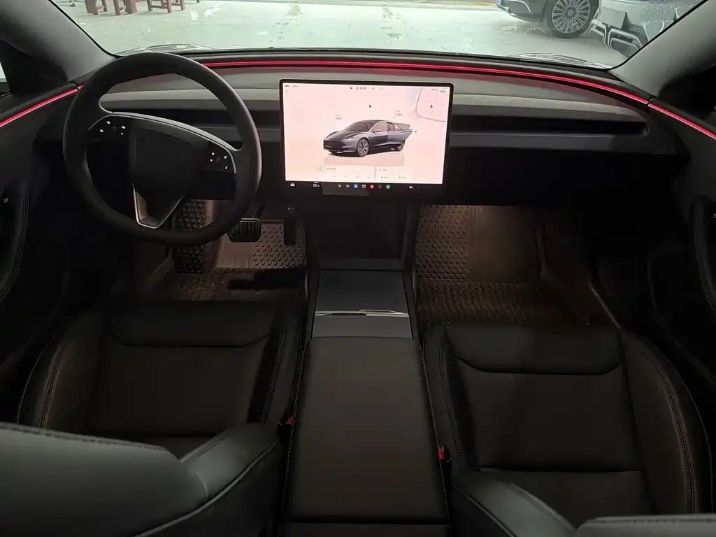 Tesla Model 3 — фото 5