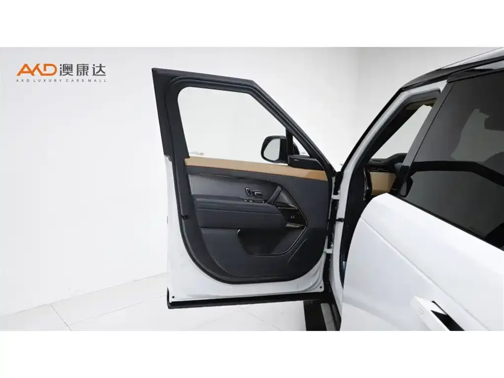 Land Rover Sport 2023 из CN, фото 2