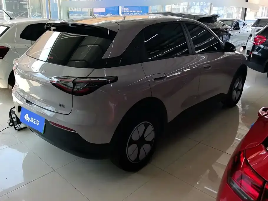 Geely Starburst — фото 8