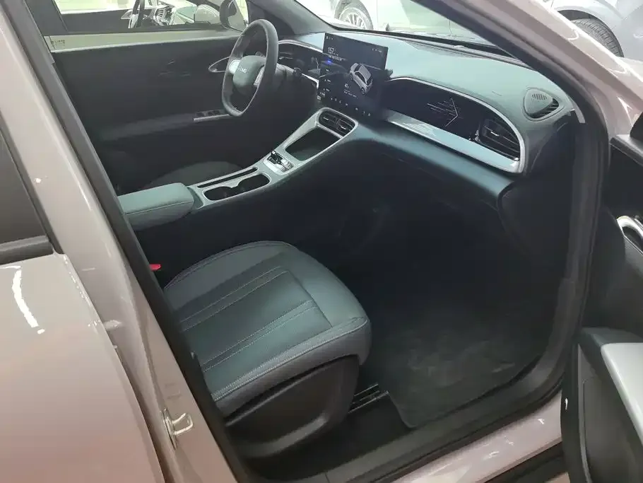 Geely Starburst — фото 9
