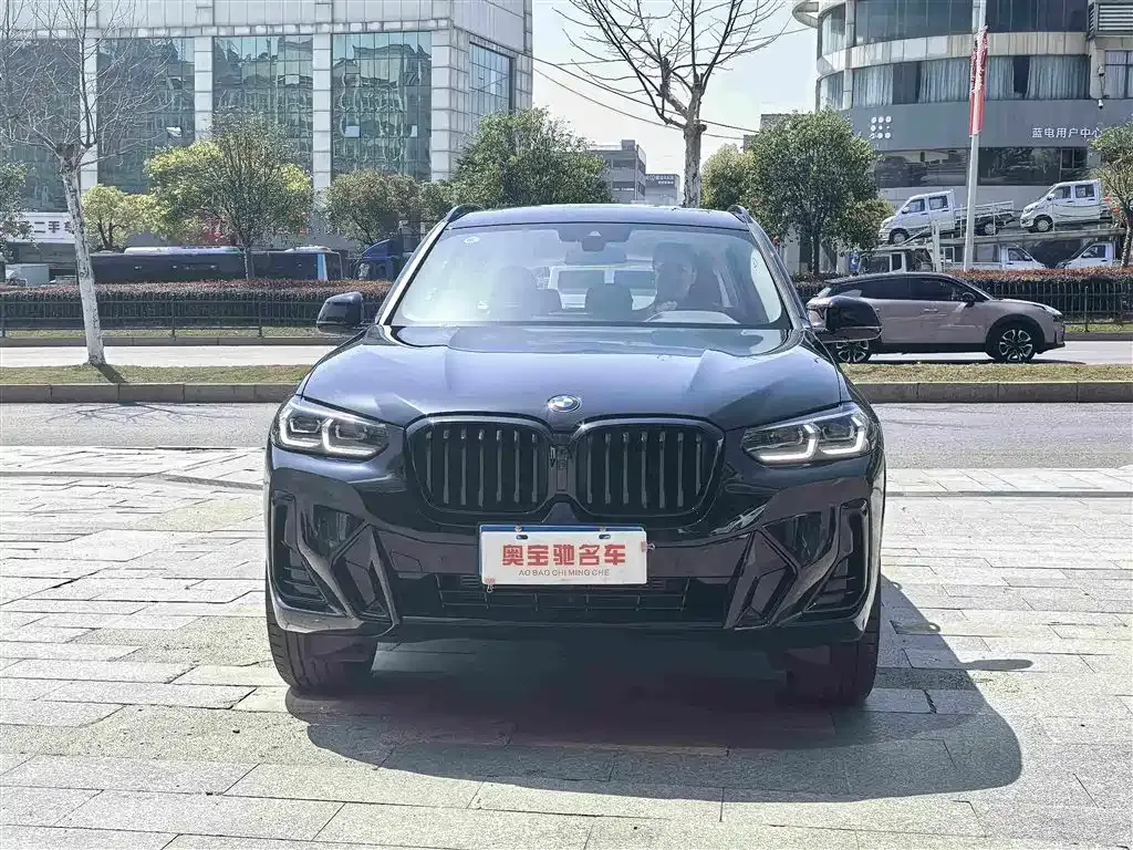 BMW X3 — фото 10