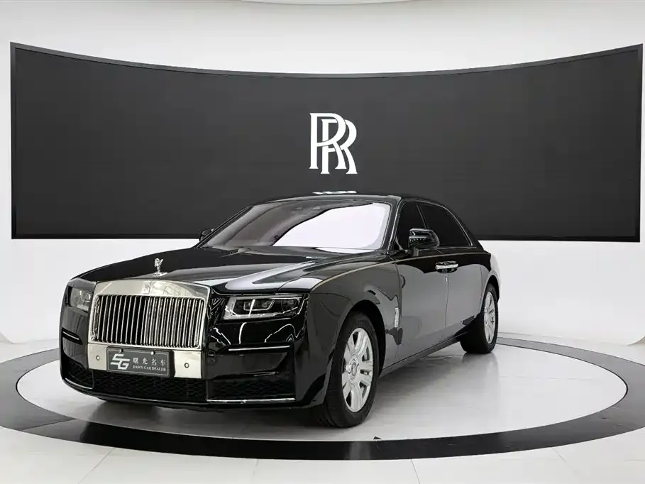Rolls-Royce Ghost — фото 1