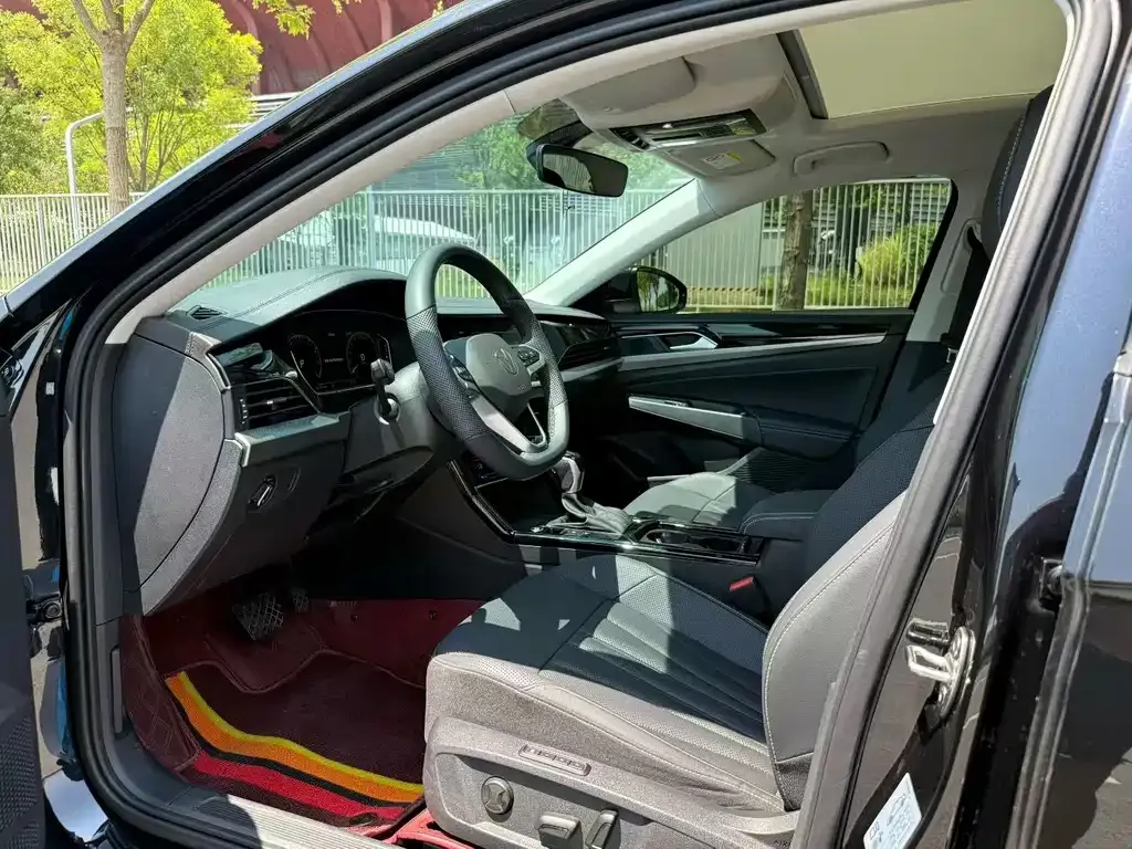 Volkswagen Passat — фото 6